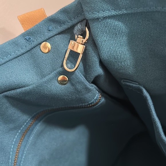 The FEED project cotton canvas market tote teal blue - Picture 6 of 7